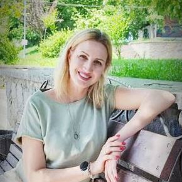 Алла Столярова